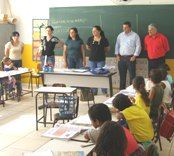 Zé Roberto e Jesus Milane visitam as escolas do município