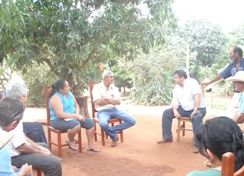 Zé Roberto e gerentes visitam Assentamento Auxiliadora
