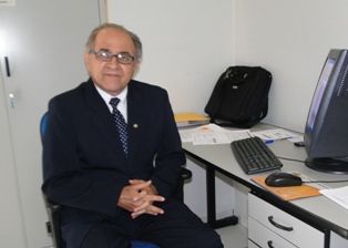 Prefeito Zé Roberto apresenta novo Procurador Jurídico do Município de Iguatemi.