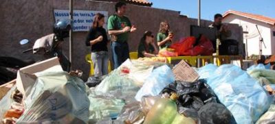 Prefeitura de Iguatemi promoveu campanha de conscientização ambiental nos bairros.