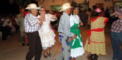 Centro de Convivência dos Idosos de Iguatemi realizou Festa Junina.