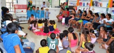 Biblioteca Indústria do Conhecimento realiza projeto “Natal com a comunidade” em Iguatemi.