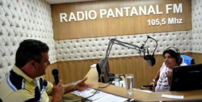Radialista Waldomiro Sobrinho recebeu o prefeito de Iguatemi em entrevista à Rádio Pantanal FM.