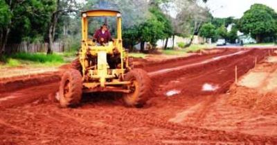 Vila Rosa está ganhando asfalto em Iguatemi.