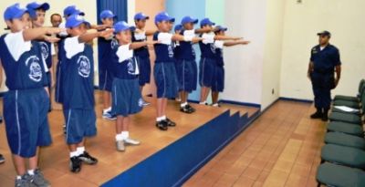 Projeto Bom de Bola – Bom na Escola 2013 foi lançado nesta quarta-feira em Iguatemi.