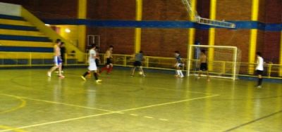 Começou a seletiva de preparação para a Copa Morena de Futsal em Iguatemi