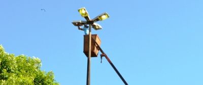 Prefeitura de Iguatemi está realizando melhorias na iluminação pública com manutenção dos “Super Postes”.