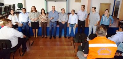 Prefeitos e representantes do Conisul se reuniram em Iguatemi nesta segunda-feira.