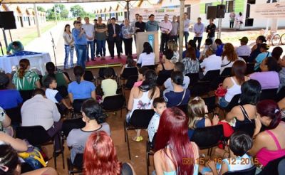 Quarenta famílias receberam a casa própria em Iguatemi.