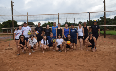 SERVIDORES PÚBLICOS MUNICIPAIS PARTICIPAM DO 1º TORNEIO DE VÔLEI DE AREIA MISTO ORGANIZADO PELO SINDICATO.