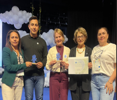 ASSISTÊNCIA SOCIAL DE IGUATEMI RECEBE TROFÉU E CERTIFICADO DE RECONHECIMENTO DE BOAS PRÁTICAS NAS ESTRATÉGIAS VOLTADAS À PRIMEIRA INFÂNCIA.