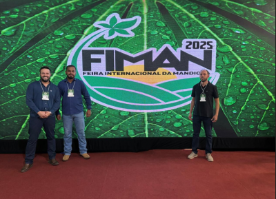 DELEGAÇÃO DE IGUATEMI MARCA PRESENÇA NA FIMAN 2025 EM BUSCA DE INOVAÇÃO E DESENVOLVIMENTO AGRÍCOLA. 