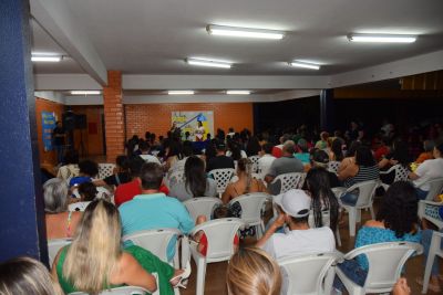 PAIS E RESPONSÁVEIS DOS ALUNOS DA ESCOLA MUNICIPAL SALVADOR NOGUEIRA PARTICIPAM DA 1ª ASSEMBLEIA GERAL DE 2025.