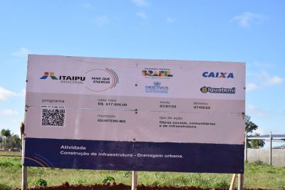 PREFEITURA REALIZA OBRAS DE DRENAGEM NA RUA BENVINDA MARTINS NO JARDIM DOS EUCALIPTOS II, EM PARCERIA COM A ITAIPU BINACIONAL. 