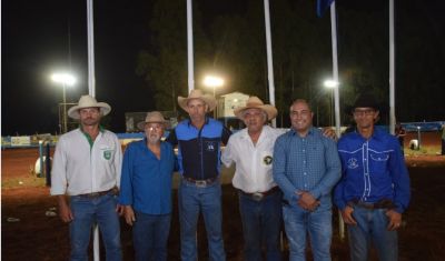 PREFEITO LÍDIO LEDESMA PARTICIPA DA ABERTURA OFICIAL DO 13º ENCONTRO ESTADUAL DO LAÇO COMPRIDO EM IGUATEMI.