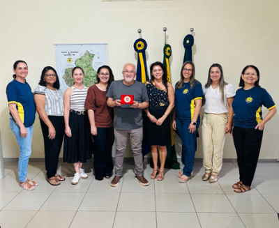 IGUATEMI CONQUISTA SELO OURO DE ALFABETIZAÇÃO CONCEDIDO PELO MEC.