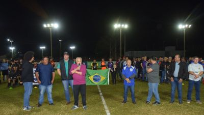 SECRETARIA DE ESPORTES REALIZA ABERTURA DE CAMPEONATO ENTRE CLUBES DE FUTEBOL SUIÇO.