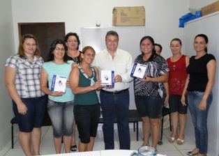 Prefeito Zé Roberto se reúne com Secretária, Coordenadoras e Diretoras da Educação e discute ano letivo em Iguatemi.