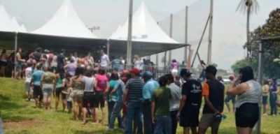 Prefeito reúne milhares de servidores e familiares durante confraternização em Iguatemi.