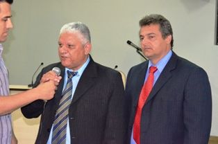 Prefeito José Roberto prestigiou primeira sessão legislativa do ano em Iguatemi.