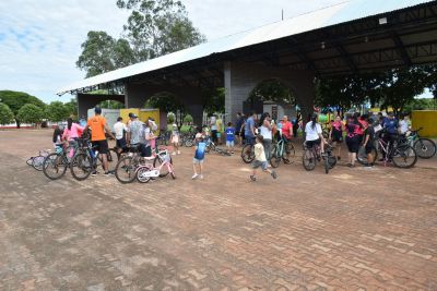 1º PASSEIO CICLÍSTICO “VOLTA ÀS AULAS”, MOVIMENTOU PAIS E ESTUDANTES NA MANHÃ DO SÁBADO 22 DE FEVEREIRO.