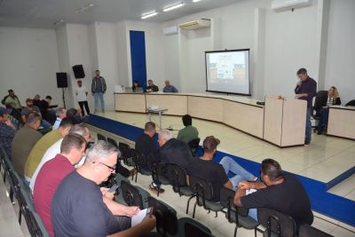 PREFEITURA DE IGUATEMI REALIZA LEILÃO PÚBLICO DE VEÍCULOS E BENS SUCATEADOS EM DESUSO. 