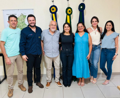 PREFEITO DR. LÍDIO LEDESMA RECEBE REPRESENTANTES DA RECEITA FEDERAL DURANTE VISITA TÉCNICA AO PAV DE IGUATEMI.