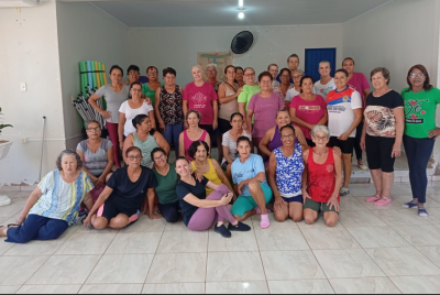 AULAS DE PILATES DO “PROGRAMA ACADEMIA DA SAÚDE”, DA SECRETARIA DE SAÚDE DA PREFEITURA DE IGUATEMI REINICIA COM 35 PARTICIPANTES.