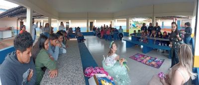 EQUIPE DA SECRETARIA MUNICIPAL DE SAÚDE QUE ATUA NA ÁREA RURAL, DESENVOLVEU O PROGRAMA SAÚDE NA ESCOLA, NO ASSENTAMENTO RANCHO LOMA.