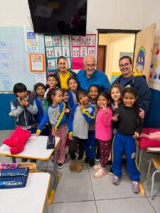 PREFEITO DR. LÍDIO VISITA UNIDADES ESCOLARES E ACOMPANHA DE PERTO A EDUCAÇÃO MUNICIPAL.