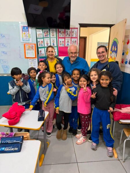 PREFEITO DR. LÍDIO VISITA UNIDADES ESCOLARES E ACOMPANHA DE PERTO A EDUCAÇÃO MUNICIPAL.