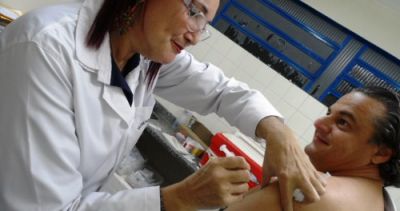Saúde de Iguatemi está vacinando contra a Gripe “A” – Influenza. Saúde de Iguatemi está vacinando contra a Gripe “A” - Influenza.