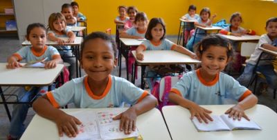 IDEB aponta Iguatemi como a terceira melhor Educação Básica do Cone Sul, vencendo Dourados e empatada com Campo Grande. IDEB aponta Iguatemi como a terceira melhor Educação Básica do Cone Sul, vencendo Dourados e empatada com Campo Grande.