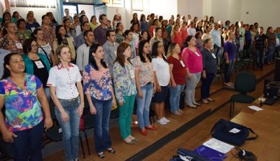 Secretaria de Educação realizou 1º Seminário sobre Plano Municipal de Educação. Secretaria de Educação realizou 1º Seminário sobre Plano Municipal de Educação.