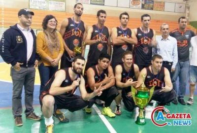 BASQUETE IGUATEMIENSE CONQUISTA O TRI CAMPEONATO DA “COPA INTEGRAÇÃO” REGIONAL EM CAARAPÓ. BASQUETE IGUATEMIENSE CONQUISTA O TRI CAMPEONATO DA “COPA INTEGRAÇÃO” REGIONAL EM CAARAPÓ.