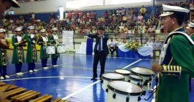 BANDA DE IGUATEMI FAZ GRANDE APRESENTAÇÃO NO FESTIVAL EM CIDADE PARANAENSE. BANDA DE IGUATEMI FAZ GRANDE APRESENTAÇÃO NO FESTIVAL EM CIDADE PARANAENSE.