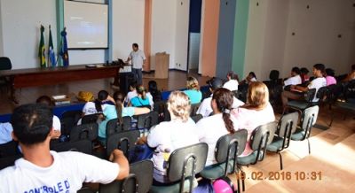 Agentes da Vigilância Sanitária e do Controle de Endemias participaram de importante palestra.