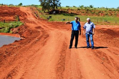 Prefeitura conclui serviço de recuperação de barragem no Assentamento “São Luís”. Prefeitura conclui serviço de recuperação de barragem no Assentamento “São Luís”.