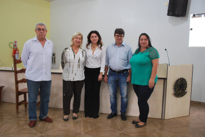 IGUATEMI RECEBEU EQUIPE DA AGEHAB PARA EXECUÇÃO DO “PROGRAMA MORAR LEGAL” IGUATEMI RECEBEU EQUIPE DA AGEHAB PARA EXECUÇÃO DO “PROGRAMA MORAR LEGAL”