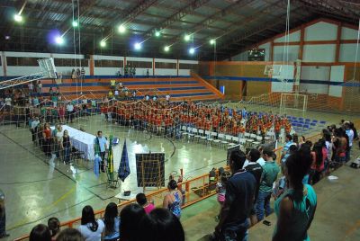 CORPO DE BOMBEIROS REALIZA FORMATURA DOS ALUNOS QUE PARTICIPARAM DO PROJETO “BOMBEIRO NA ESCOLA” CORPO DE BOMBEIROS REALIZA FORMATURA DOS ALUNOS QUE PARTICIPARAM DO PROJETO “BOMBEIRO NA ESCOLA”