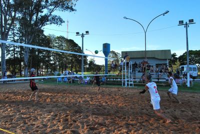 CAMPEONATO DE VÔLEI DE AREIA JÁ DEFINIU OS CAMPEÕES DE 2017. CAMPEONATO DE VÔLEI DE AREIA JÁ DEFINIU OS CAMPEÕES DE 2017.