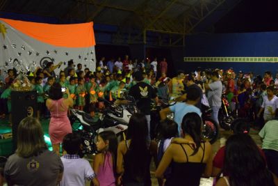 ALUNOS DÃO SHOW NAS APRESENTAÇÕES DE DANÇAS DA ESCOLA TANCREDO NEVES. ALUNOS DÃO SHOW NAS APRESENTAÇÕES DE DANÇAS DA ESCOLA TANCREDO NEVES.