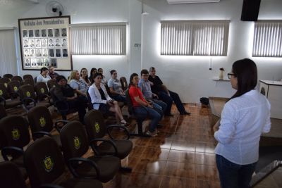 SERVIDORES DA CÂMARA MUNICIPAL PARTICIPAM DE PALESTRA SOBRE PROJETO “DESCARTE O DESCARTÁVEL” SERVIDORES DA CÂMARA MUNICIPAL PARTICIPAM DE PALESTRA SOBRE PROJETO “DESCARTE O DESCARTÁVEL”