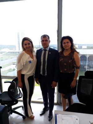 PREFEITA PATRÍCIA MARGATTO SE REÚNE COM ASSESSOR ESPECIAL DO MINISTRO DA SAÚDE.