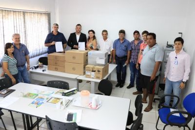 MINISTÉRIO PÚBLICO REALIZA ENTREGA DE COMPUTADORES AO CONSELHO MUNICIPAL DE MEIO AMBIENTE. MINISTÉRIO PÚBLICO REALIZA ENTREGA DE COMPUTADORES AO CONSELHO MUNICIPAL DE MEIO AMBIENTE.