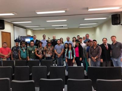 PATRÍCIA MARGATTO PARTICIPA DE REUNIÃO QUE COLOCOU PONTO FINAL NO IMPASSE ENTRE TAXISTAS E COMUNIDADE INDÍGENA PATRÍCIA MARGATTO PARTICIPA DE REUNIÃO QUE COLOCOU PONTO FINAL NO IMPASSE ENTRE TAXISTAS E COMUNIDADE INDÍGENA