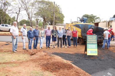 OBRAS DE RECUPERAÇÃO DA PAVIMENTAÇÃO ASFÁLTICA DEIXAM BAIRRO DA VILA ROSA COM CARA NOVA. OBRAS DE RECUPERAÇÃO DA PAVIMENTAÇÃO ASFÁLTICA DEIXAM BAIRRO DA VILA ROSA COM CARA NOVA.
