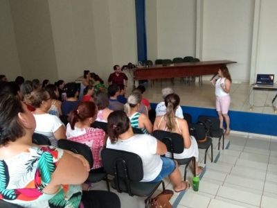 PATRÍCIA PRESTIGIOU O ENCERRAMENTO DO CURSO DE FORMAÇÃO CONTINUADA. PATRÍCIA PRESTIGIOU O ENCERRAMENTO DO CURSO DE FORMAÇÃO CONTINUADA.