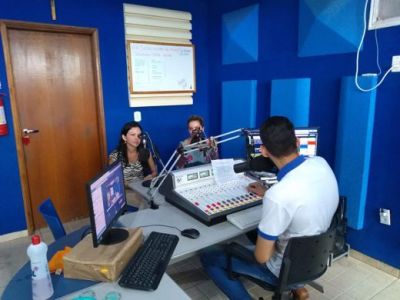 SECRETÁRIA MUNICIPAL DE SAÚDE PARTICIPA DE PROGRAMA NA RÁDIO BOA NOVA FM. SECRETÁRIA MUNICIPAL DE SAÚDE PARTICIPA DE PROGRAMA NA RÁDIO BOA NOVA FM.