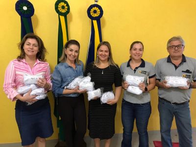 ADVOCACIA CARDOSO RAMOS REALIZA A DOAÇÃO DE 500 MÁSCARAS REUTILIZÁVEIS PARA O MUNICÍPIO ADVOCACIA CARDOSO RAMOS REALIZA A DOAÇÃO DE 500 MÁSCARAS REUTILIZÁVEIS PARA O MUNICÍPIO